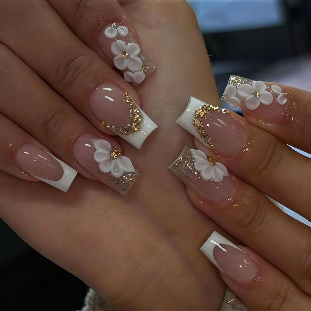 White French Tip Nail Designs